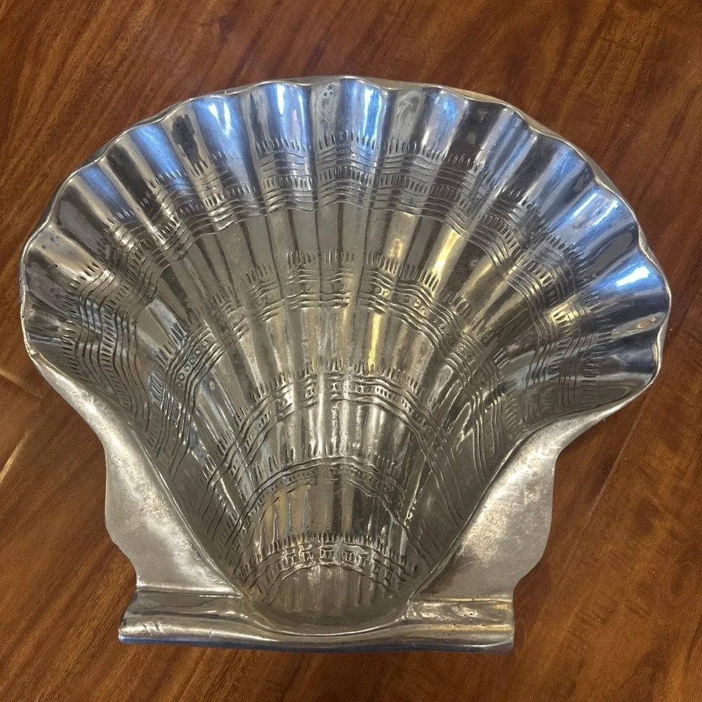Vintage Silver-Plated‎ Shell-Shaped Scalloped Dish Decor Nautical Beach Heavy